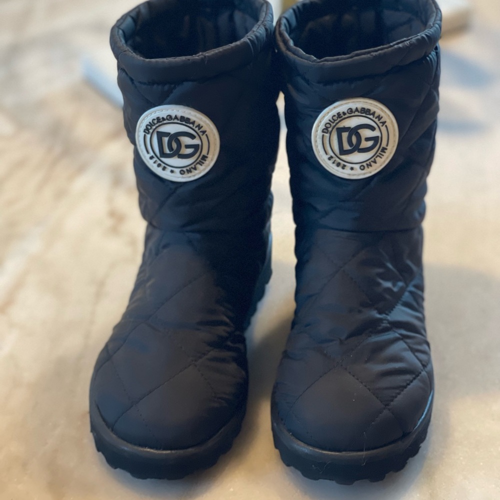 Dolce & Gabbana Kids Quilted Black Boots